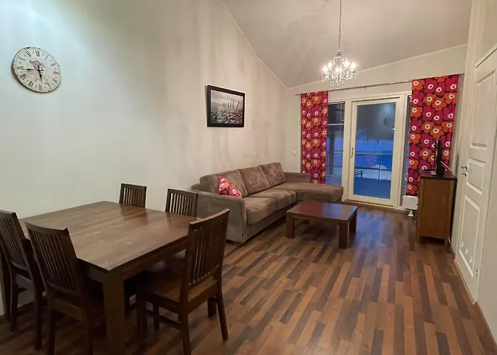 Rauhan Marinella شقة