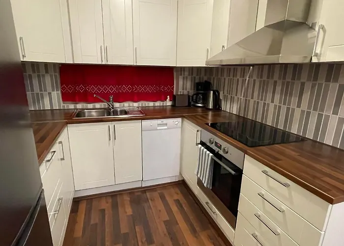 Rauhan Marinella * إيماترا